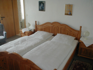Room little 1 a